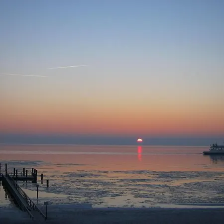 Dom wakacyjny Direct Sea View Amrum