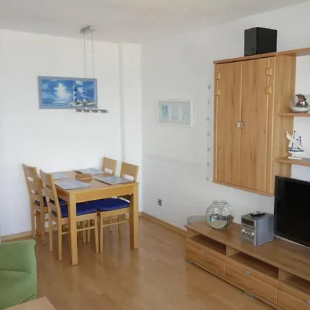 Дом отдыха Direct Sea View Amrum *